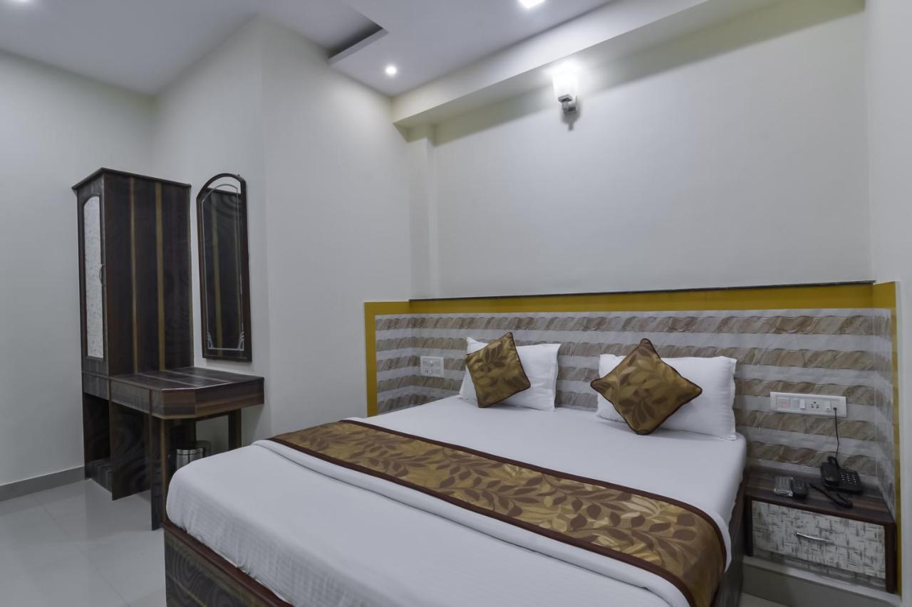 Hotel Aroma- Dadar Bombay Extérieur photo
