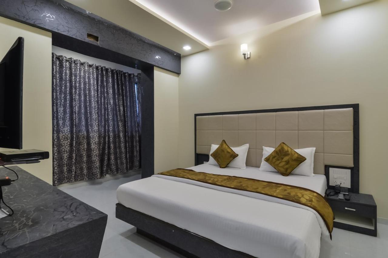 Hotel Aroma- Dadar Bombay Extérieur photo