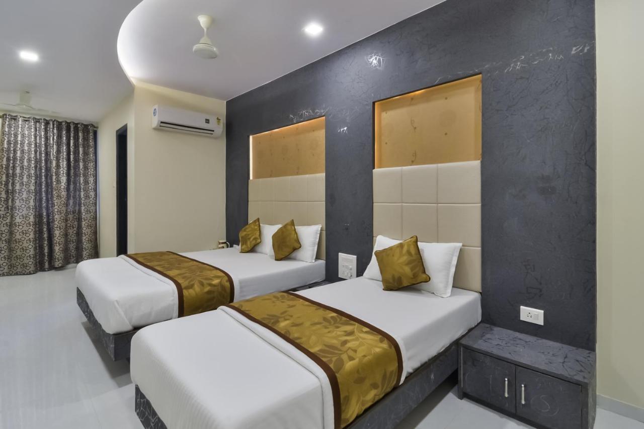 Hotel Aroma- Dadar Bombay Extérieur photo
