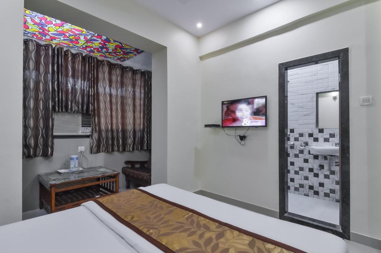 Hotel Aroma- Dadar Bombay Extérieur photo