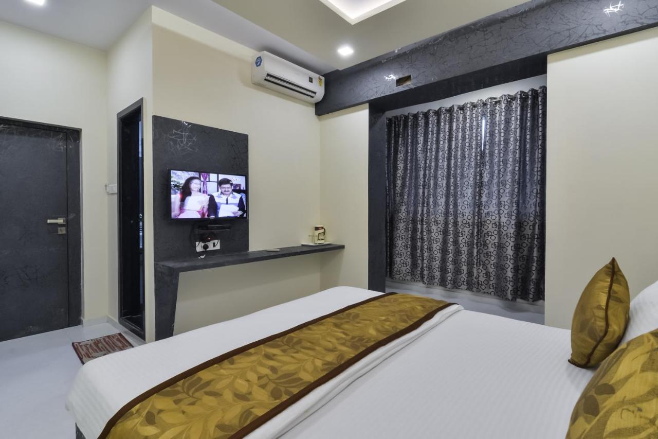Hotel Aroma- Dadar Bombay Extérieur photo