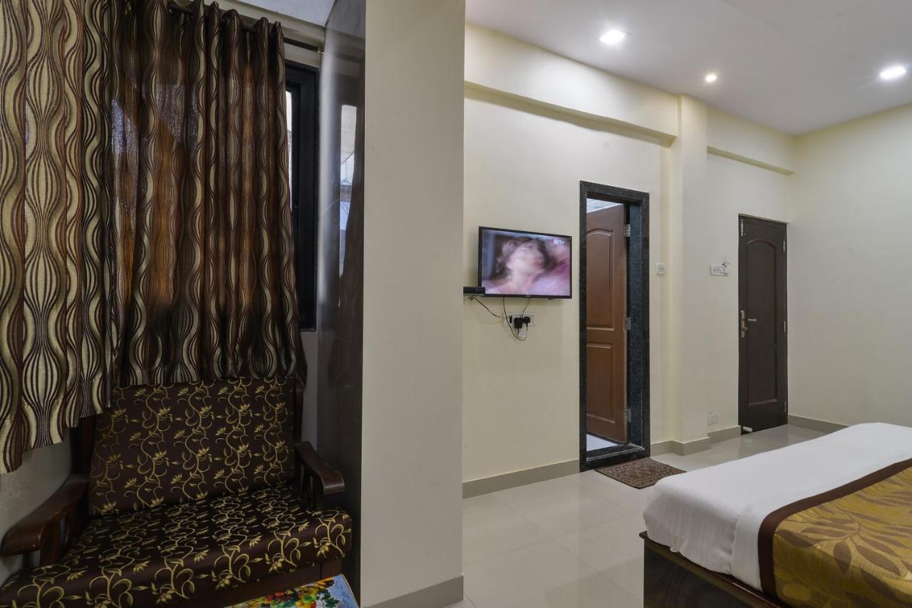 Hotel Aroma- Dadar Bombay Extérieur photo